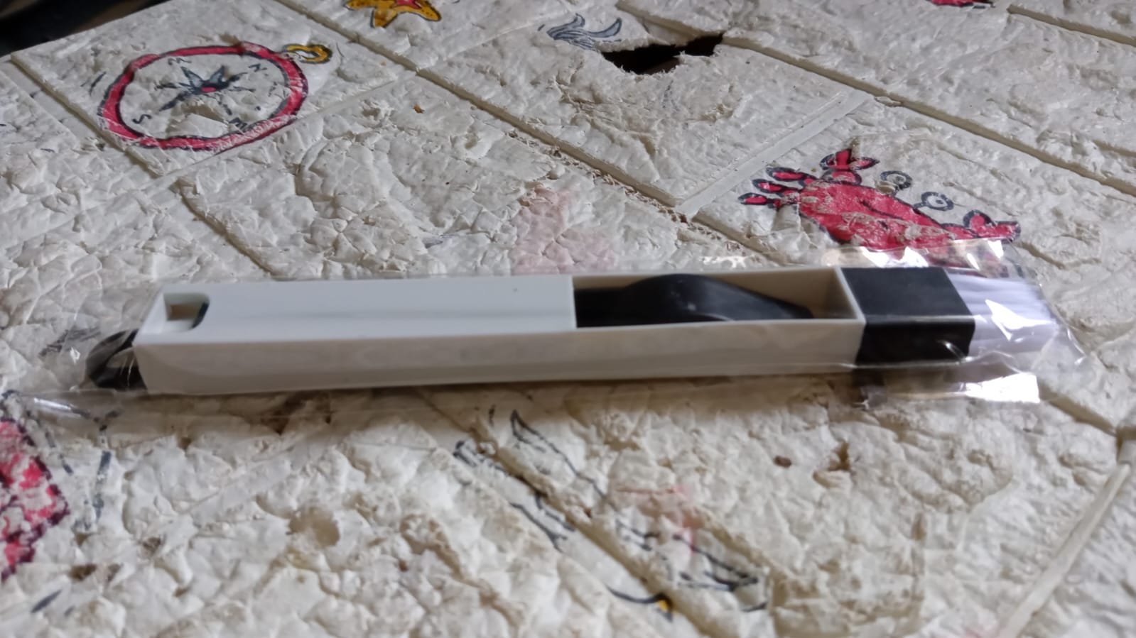 2 in 1 Multi-Function Plastic Window Slot Wardrobe Dust Removal Cleaning Brush 2 in 1 Multi-Function Plastic Window Slot Wardrobe Dust Removal Cleaning Brush